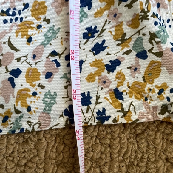 Rose & Thyme Floral Rayon Blouse XS - Picture 6 of 9